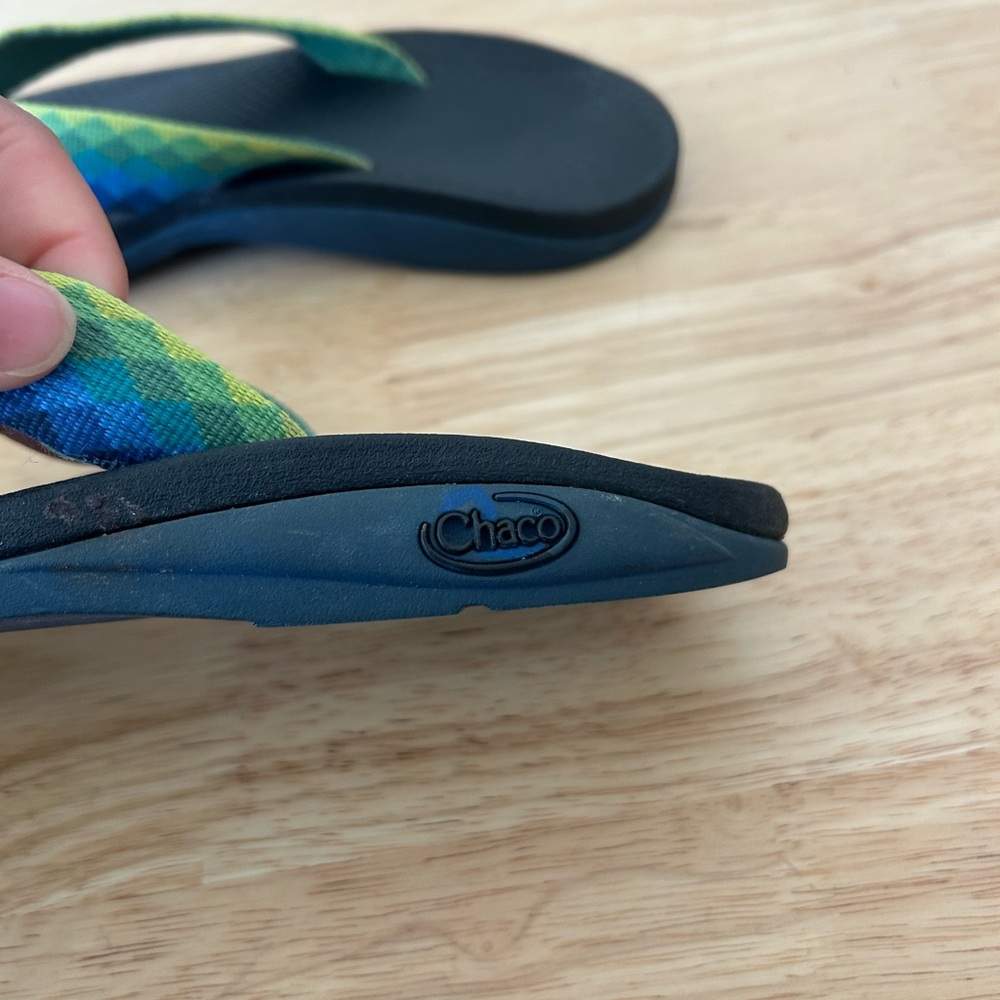 Chaco Flip Flops Sz 9 - Picture 4 of 7